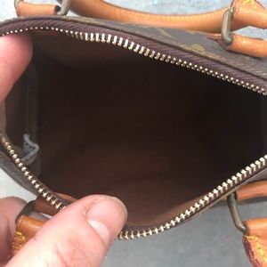 Additional photos of  vintage LV mini speedy